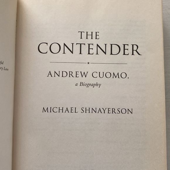 The Contender Andrew Cuomo Biography by Michael Shnayerson. First Edition 2015 - Picture 7 of 12